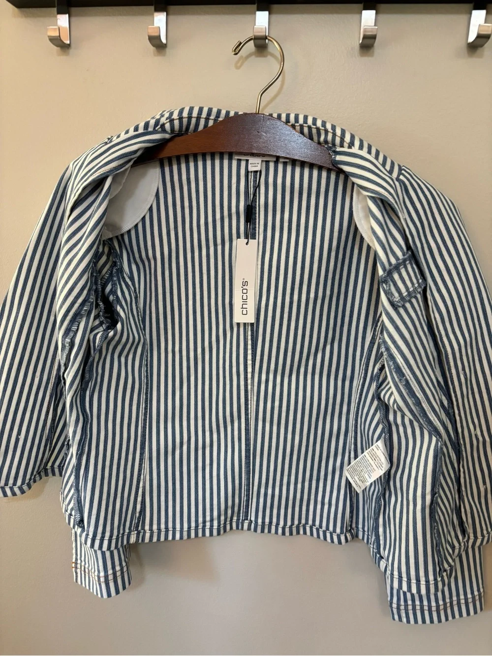 Chico’s Striped Blazer Double-Breasted Denim NWT Blue White 0.5/Womens S (6)